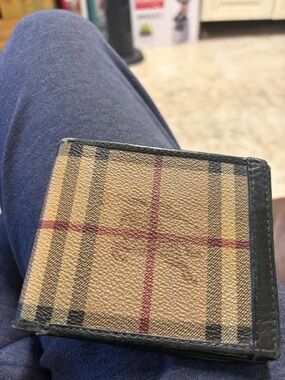 Burberry wallet